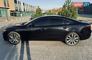 Седан Mazda 6 2018 в 