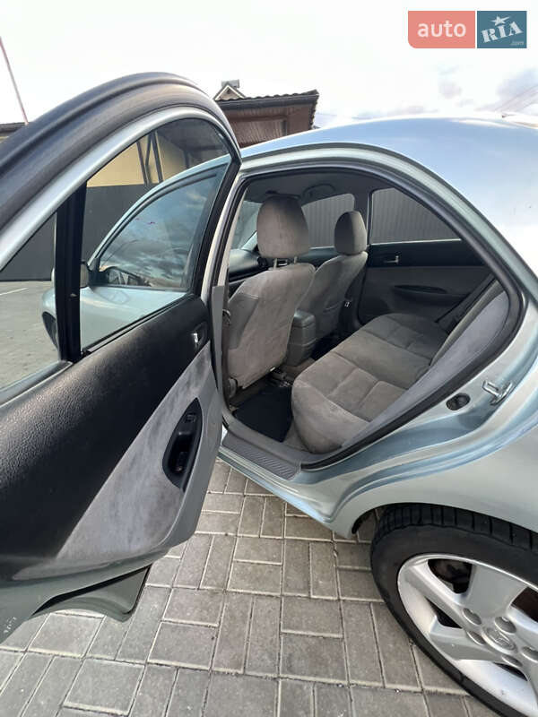 Седан Mazda 6 2003 в Черкасах