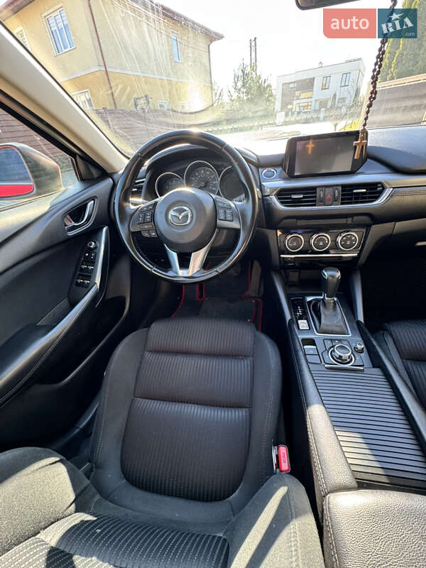 Седан Mazda 6 2016 в Львове