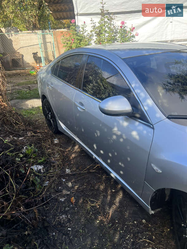 Седан Mazda 6 2009 в Ирпене