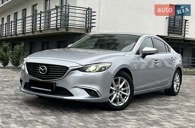 Седан Mazda 6 2016 в Мукачево