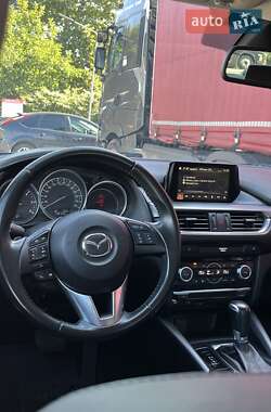 Седан Mazda 6 2016 в  фото 27 Седан Mazda 6 2016 в