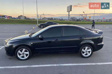 Ліфтбек Mazda 6 2005 в  фото 6 Ліфтбек Mazda 6 2005 в