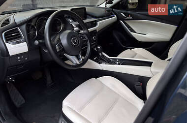 Седан Mazda 6 2016 в 