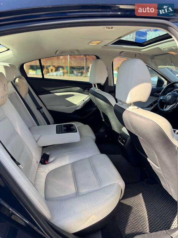 Седан Mazda 6 2016 в Калуші