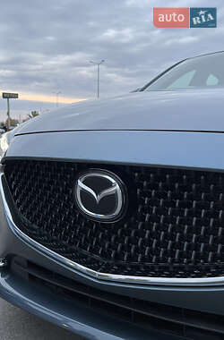 Седан Mazda 6 2018 в  фото 56 Седан Mazda 6 2018 в
