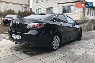 Ліфтбек Mazda 6 2010 в  фото 8 Ліфтбек Mazda 6 2010 в
