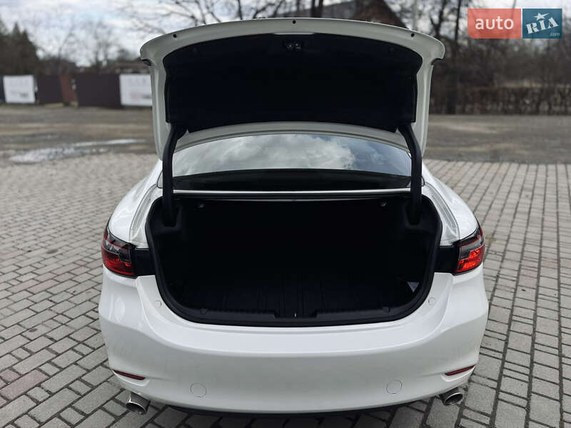 Седан Mazda 6 2019 в Косове