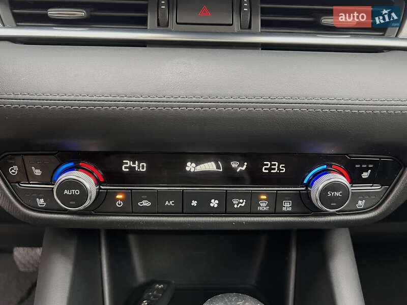 Седан Mazda 6 2018 в Житомирі