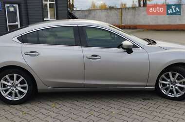 Седан Mazda 6 2014 в Сарнах
