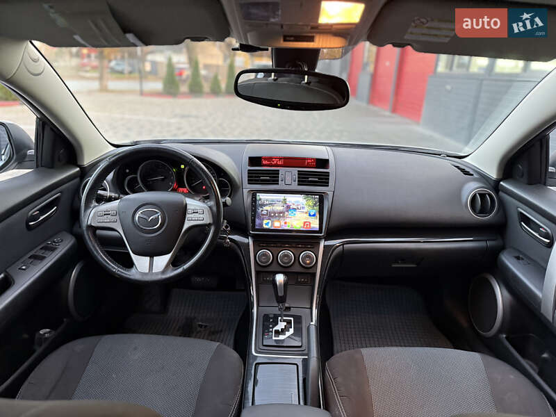 Седан Mazda 6 2008 в Чернівцях