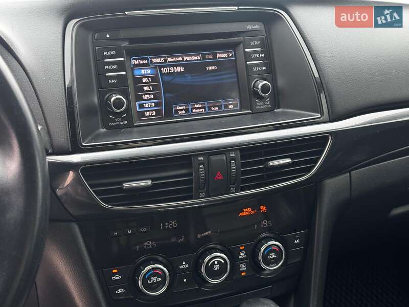 Седан Mazda 6 2014 в Харькове