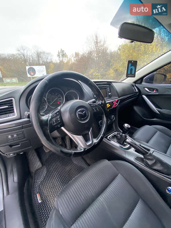 Седан Mazda 6 2013 в Копычинце