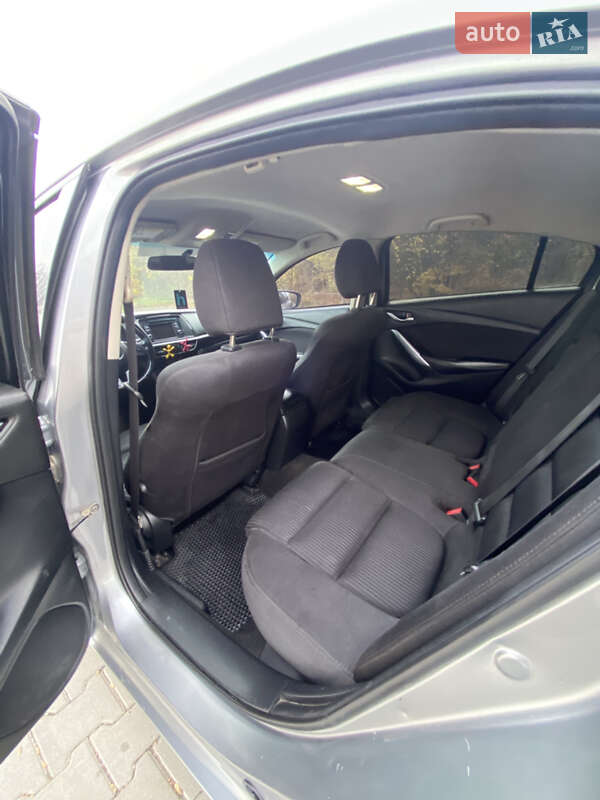 Седан Mazda 6 2013 в Копычинце