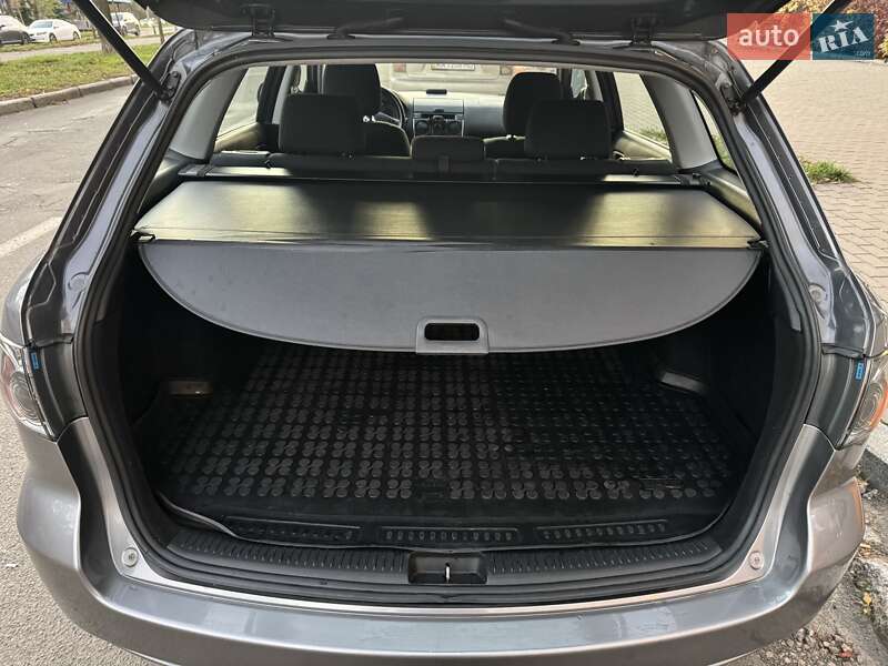Универсал Mazda 6 2005 в Киеве фото 11 Универсал Mazda 6 2005 в Киеве