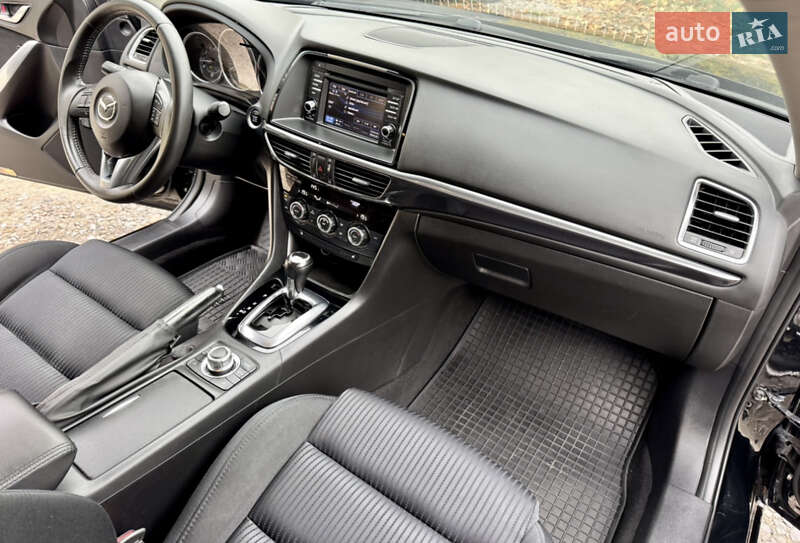 Седан Mazda 6 2014 в Тернополе