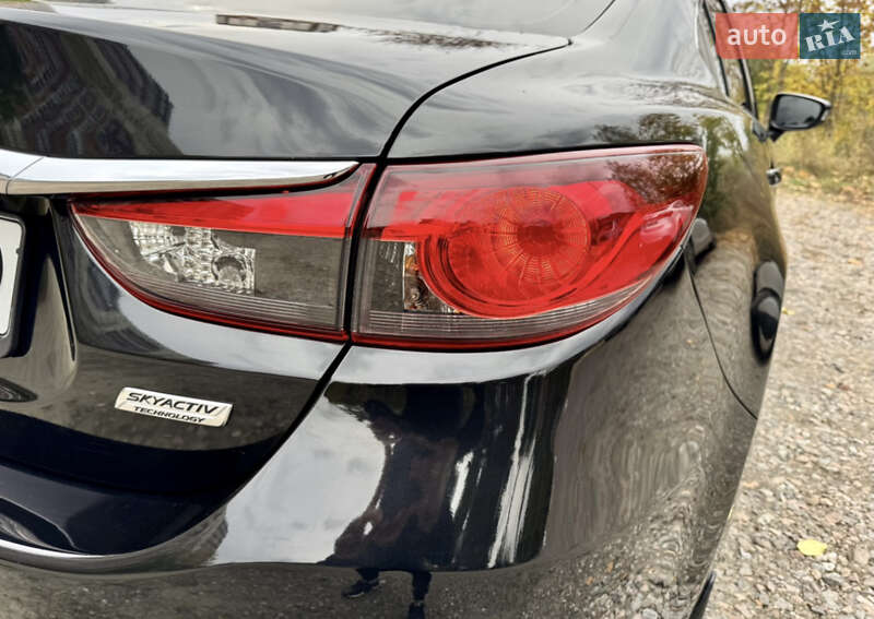 Седан Mazda 6 2014 в Тернополе