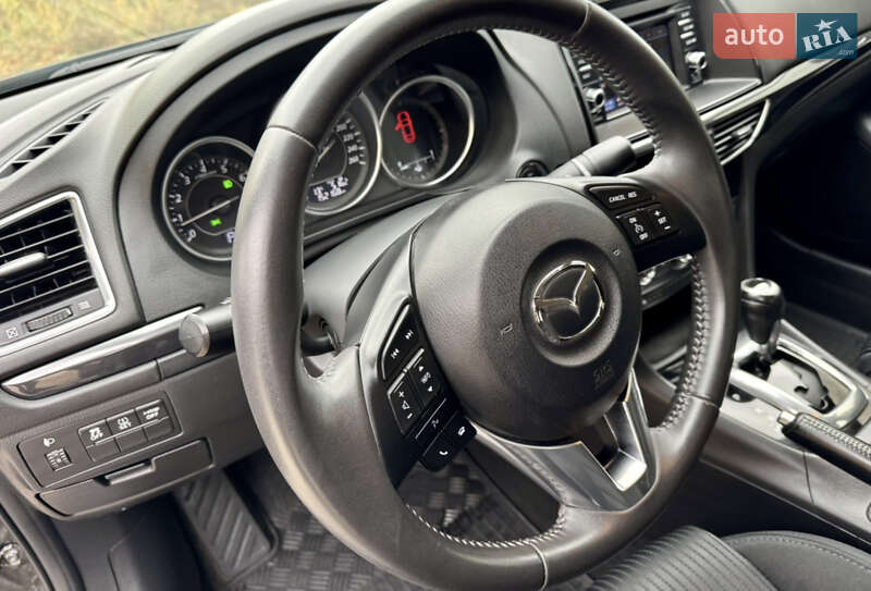 Седан Mazda 6 2014 в Тернополе