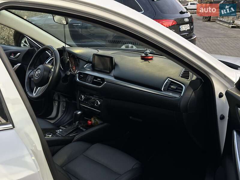 Седан Mazda 6 2015 в Стрые фото 34 Седан Mazda 6 2015 в Стрые