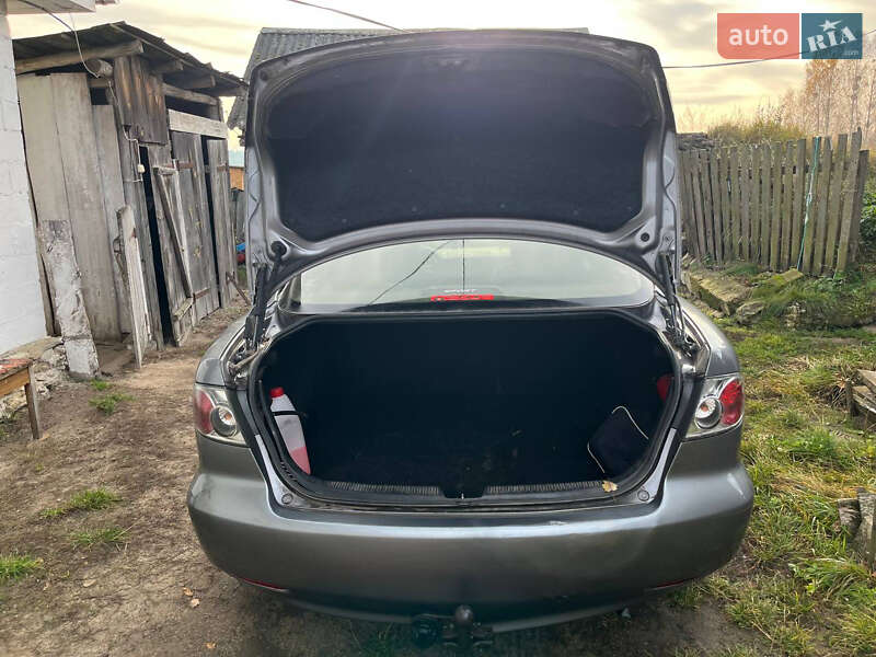 Седан Mazda 6 2004 в Каменке