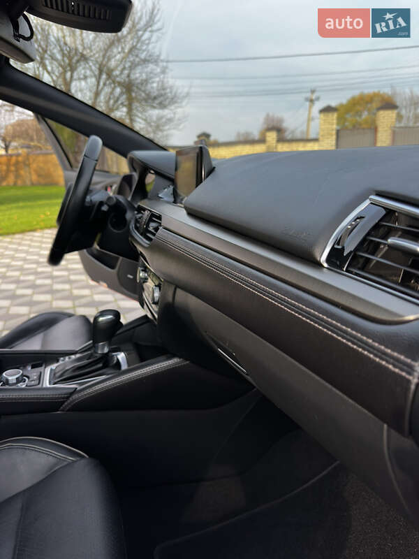 Седан Mazda 6 2016 в Києві