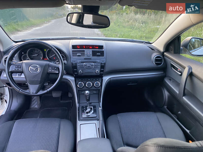 Седан Mazda 6 2011 в Киеве