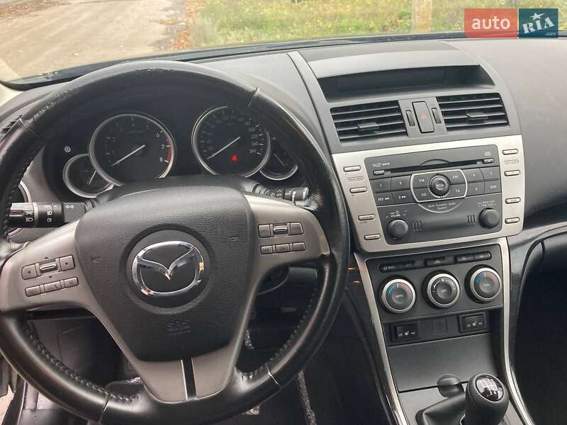Универсал Mazda 6 2008 в Краснограде