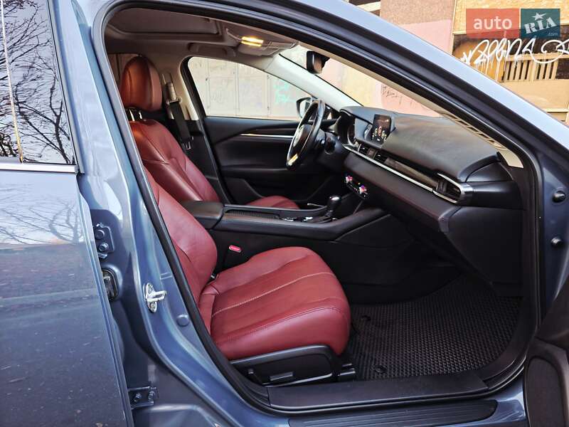 Седан Mazda 6 2021 в Кривому Розі
