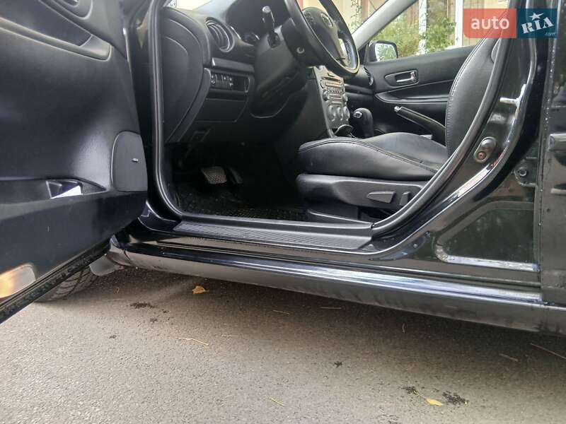 Лифтбек Mazda 6 2005 в Киеве