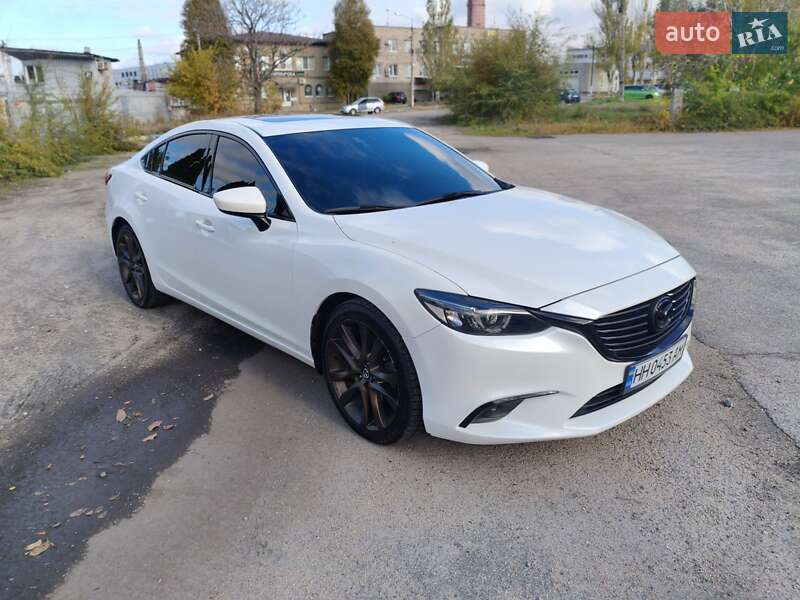 Седан Mazda 6 2015 в Запорожье