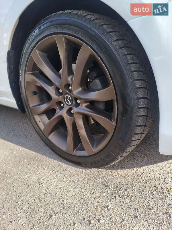 Седан Mazda 6 2015 в Запорожье