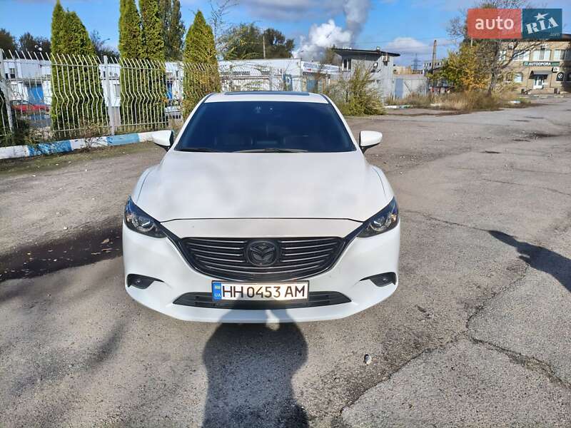Седан Mazda 6 2015 в Запорожье