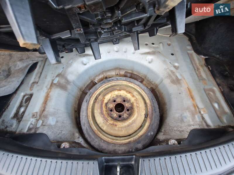 Седан Mazda 6 2003 в Дніпрі