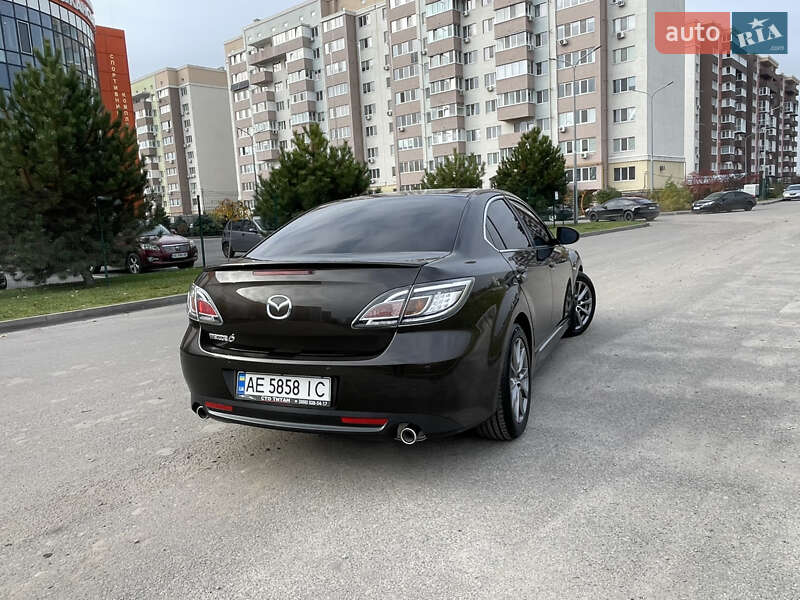 Седан Mazda 6 2010 в Днепре