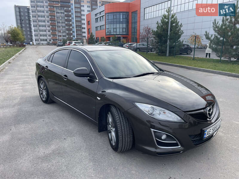 Седан Mazda 6 2010 в Днепре
