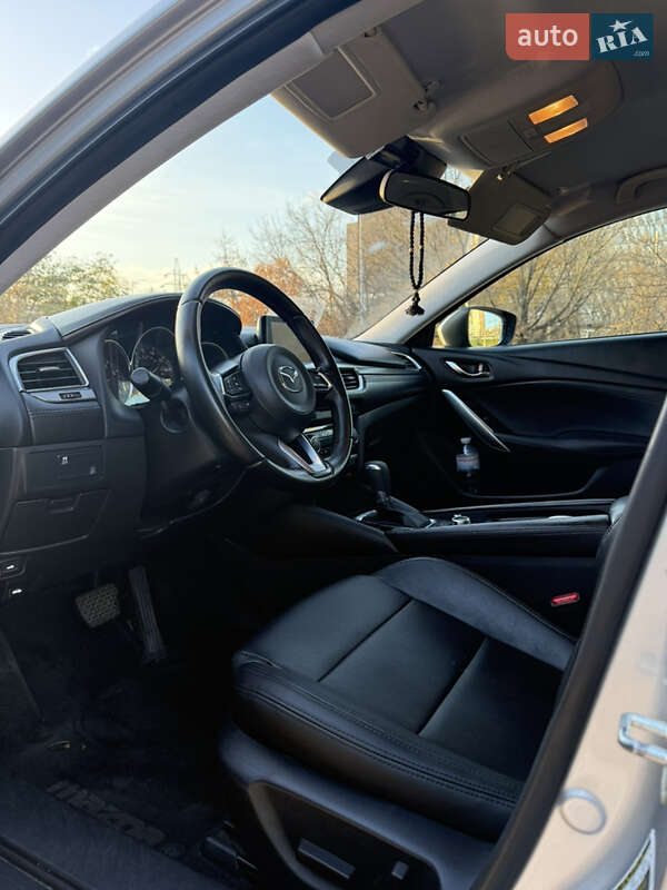 Седан Mazda 6 2016 в Києві