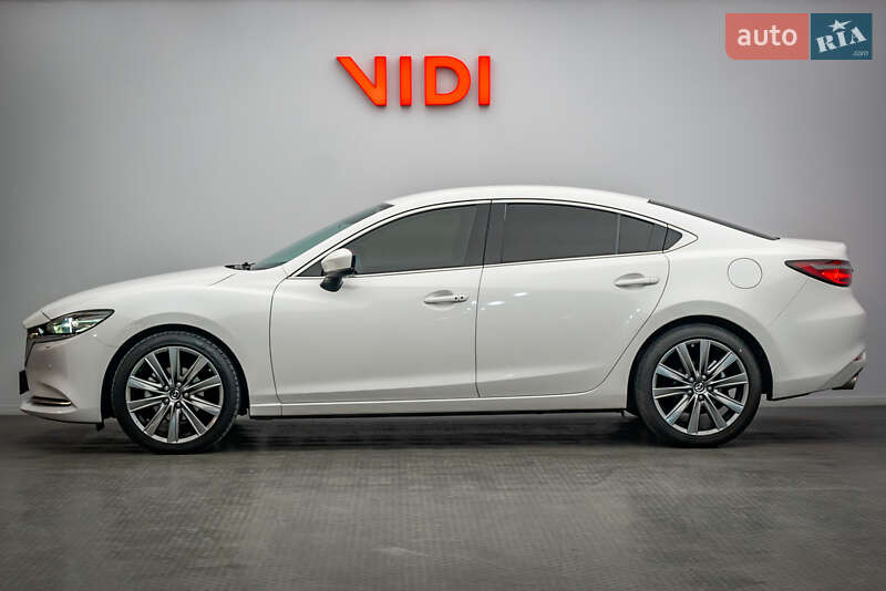 Седан Mazda 6 2019 в Киеве