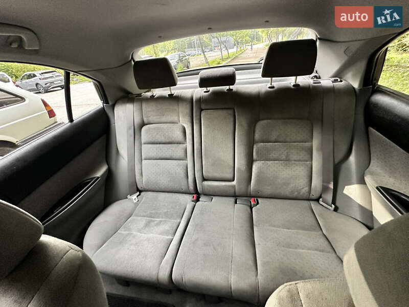 Лифтбек Mazda 6 2003 в Дрогобыче