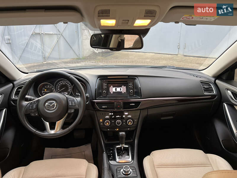 Седан Mazda 6 2014 в Сумах