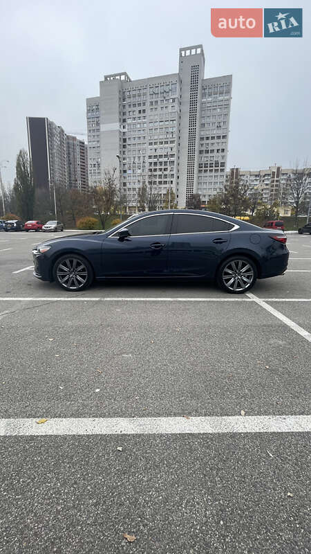 Седан Mazda 6 2018 в Киеве