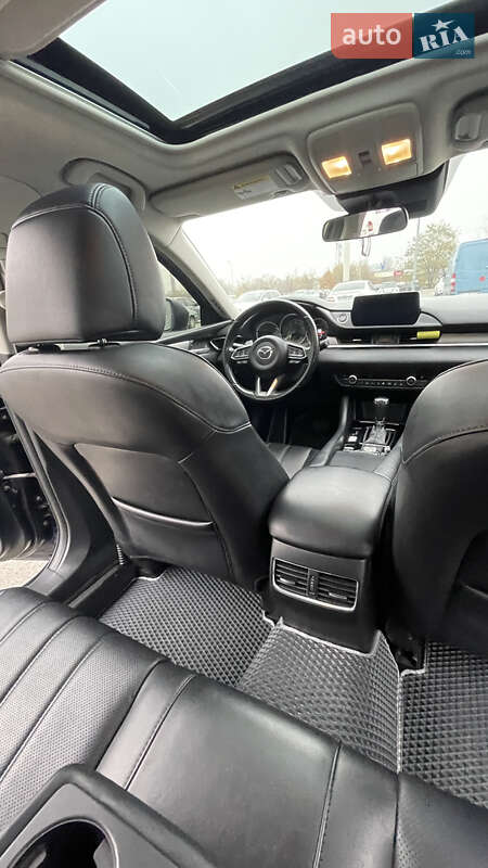 Седан Mazda 6 2018 в Киеве