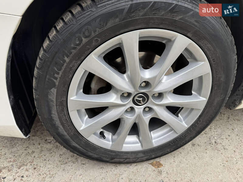 Седан Mazda 6 2014 в Запорожье