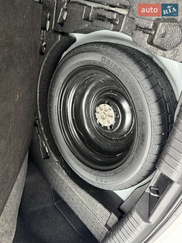 Седан Mazda 6 2014 в Запорожье