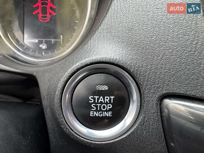 Седан Mazda 6 2014 в Запорожье