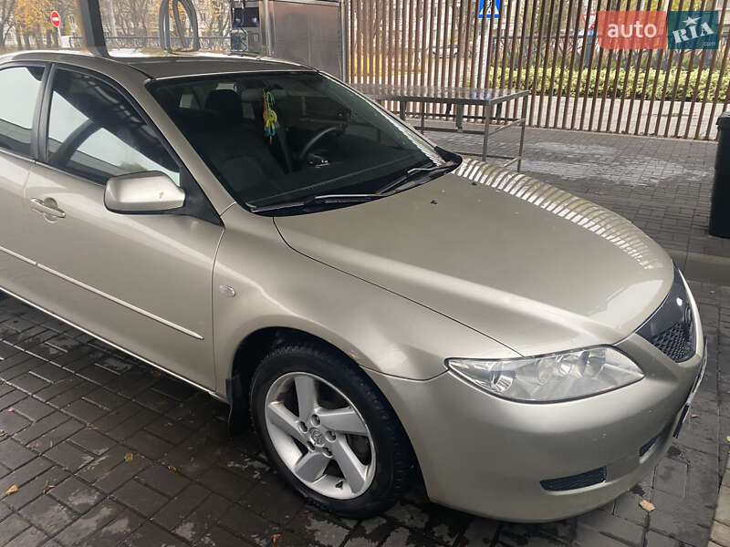 Седан Mazda 6 2004 в Черкассах
