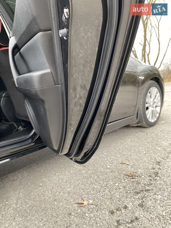 Седан Mazda 6 2008 в Збаражі