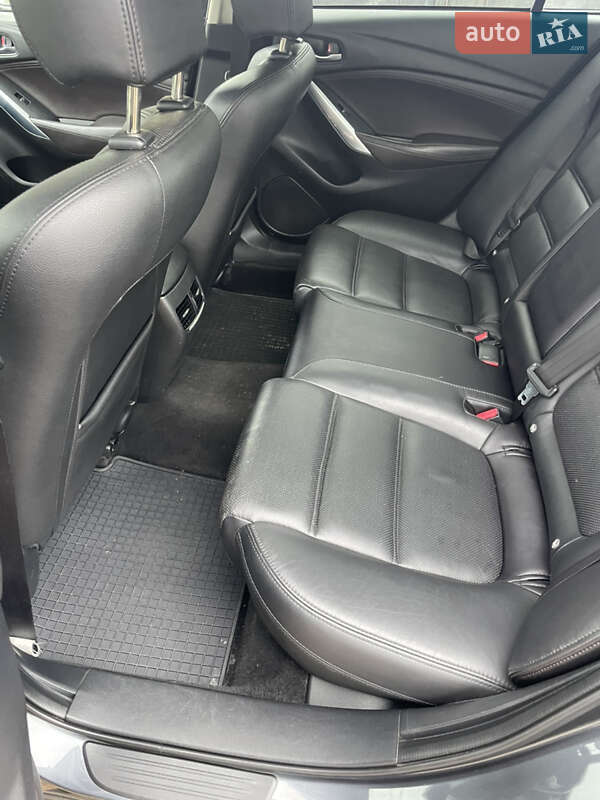 Седан Mazda 6 2015 в Одессе