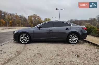 Седан Mazda 6 2016 в Днепре