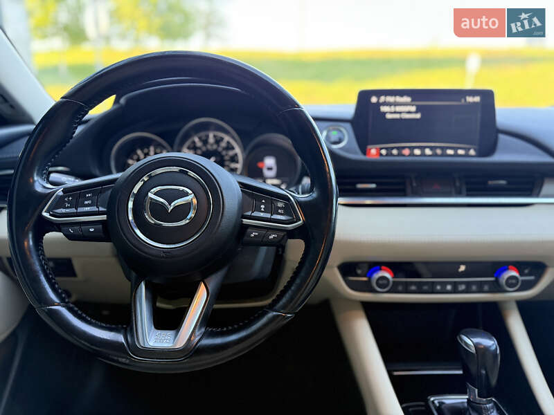 Седан Mazda 6 2021 в Киеве