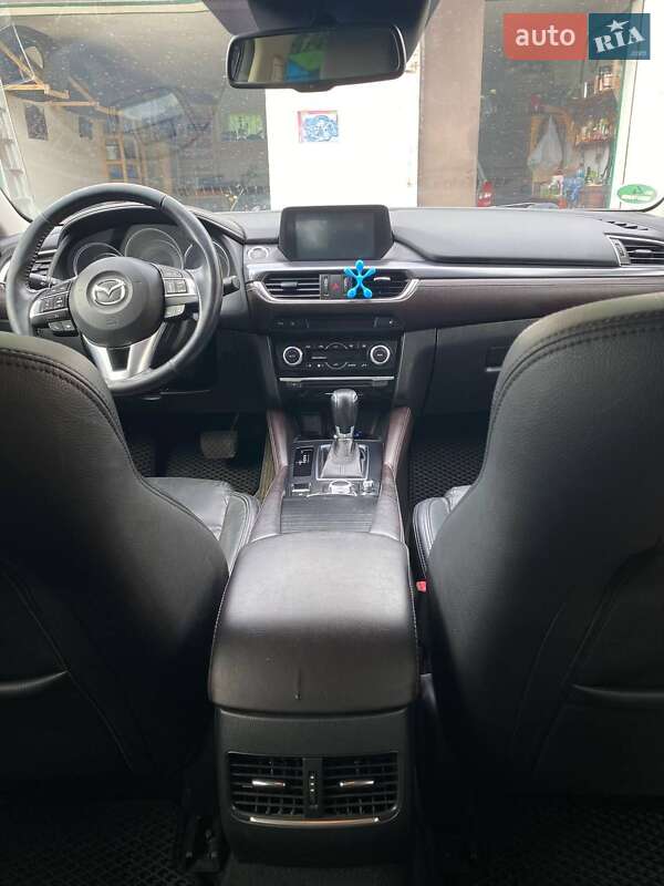 Универсал Mazda 6 2015 в Стебнику